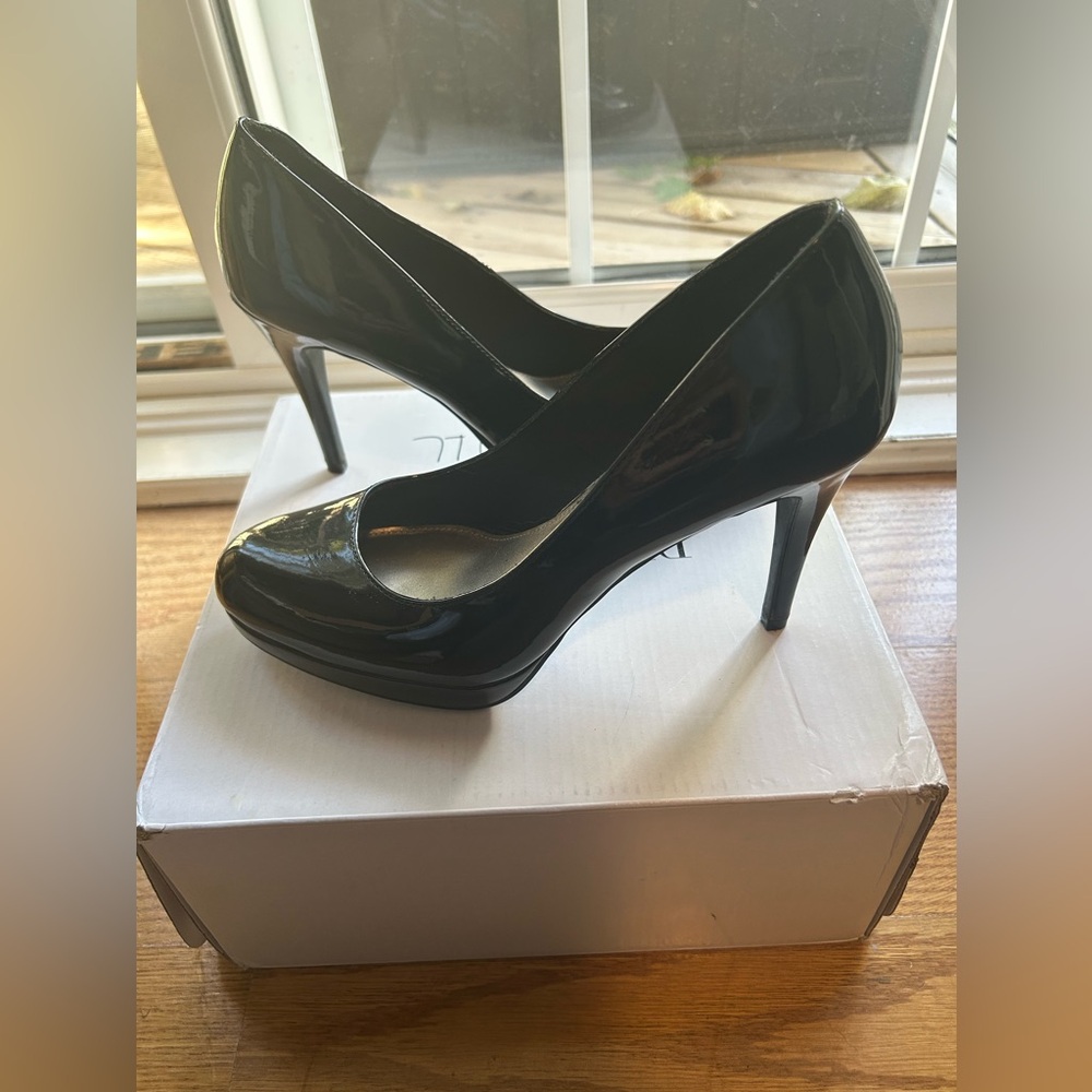 Black sleek Heels
